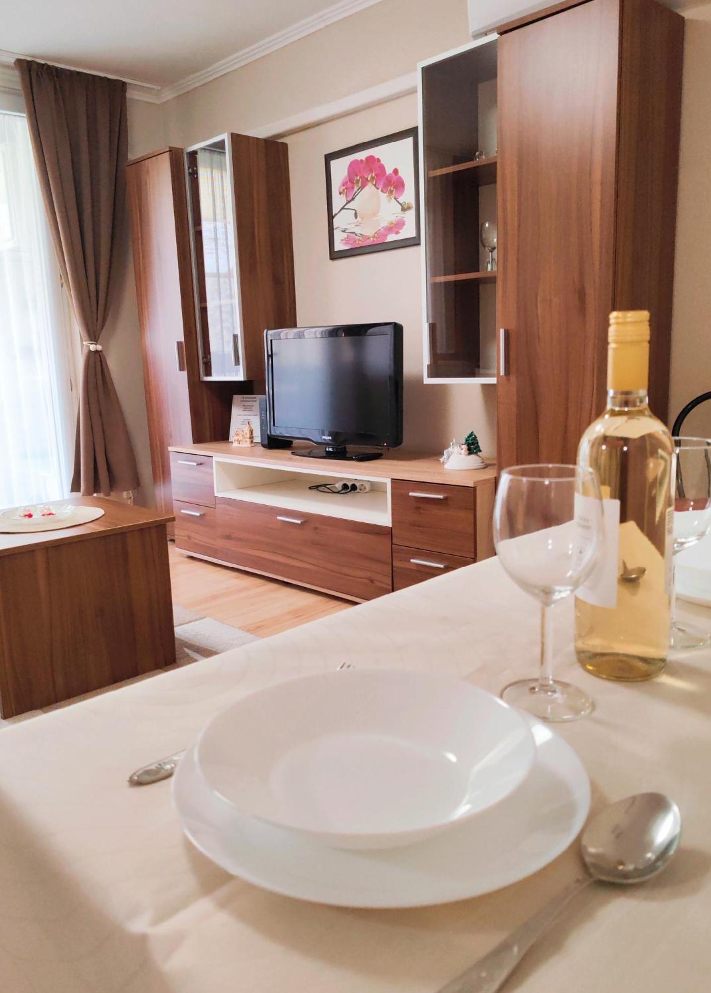 To Apartman Gunarasfuerdo Dombóvár Eksteriør bilde