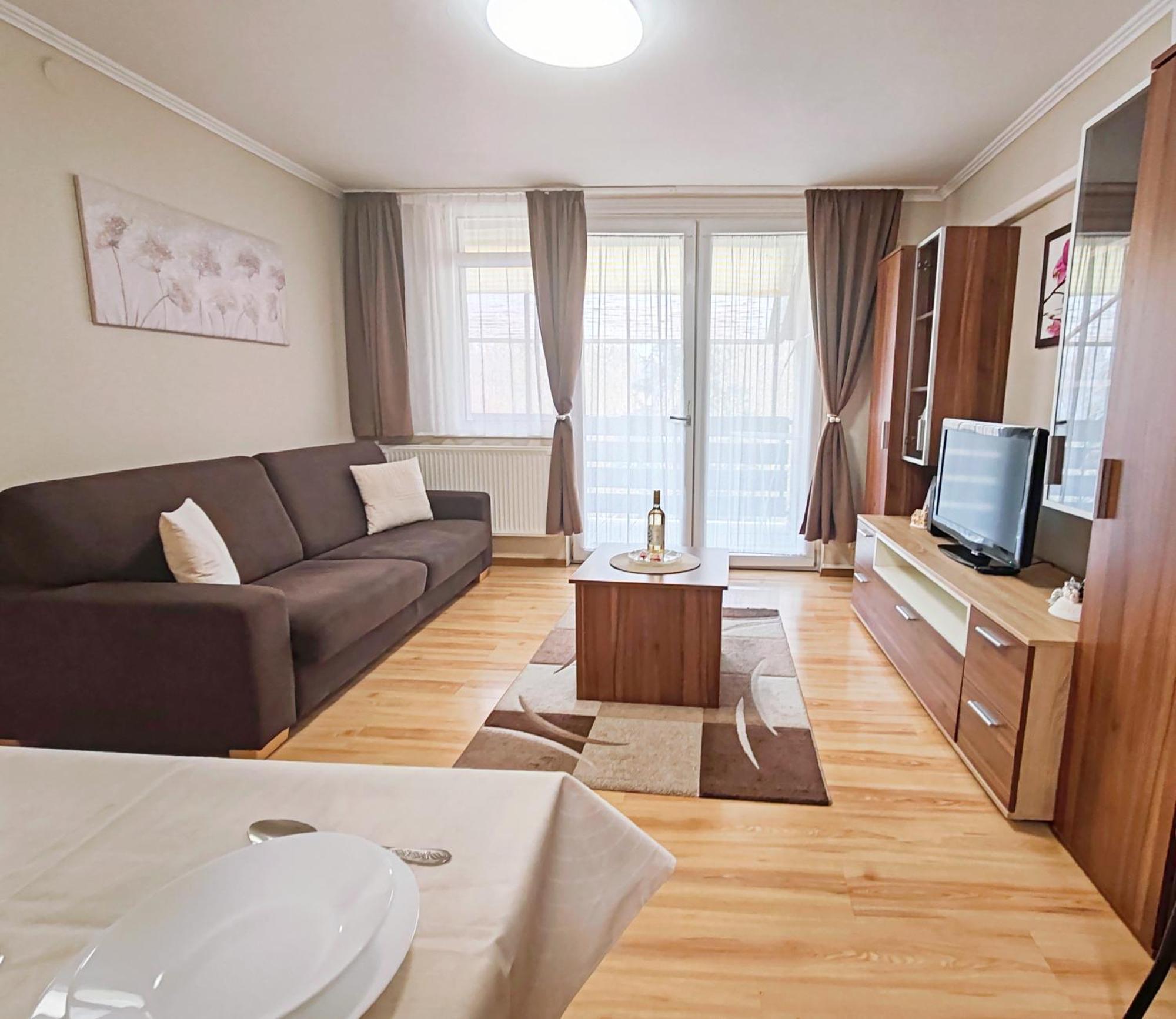 To Apartman Gunarasfuerdo Dombóvár Rom bilde